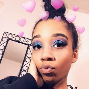 Meet your Posher, Brianna